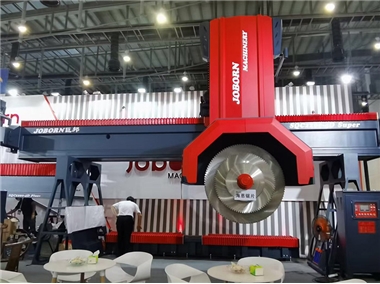 現(xiàn)場(chǎng)加工實(shí)景圖