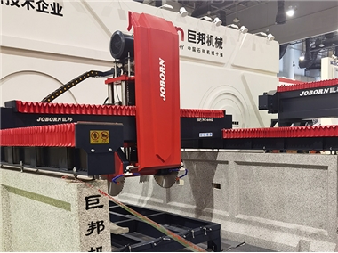 現(xiàn)場(chǎng)加工實(shí)景圖